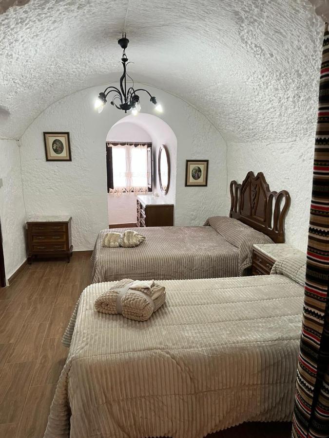 Villa La Cueva De Guadix Extérieur photo