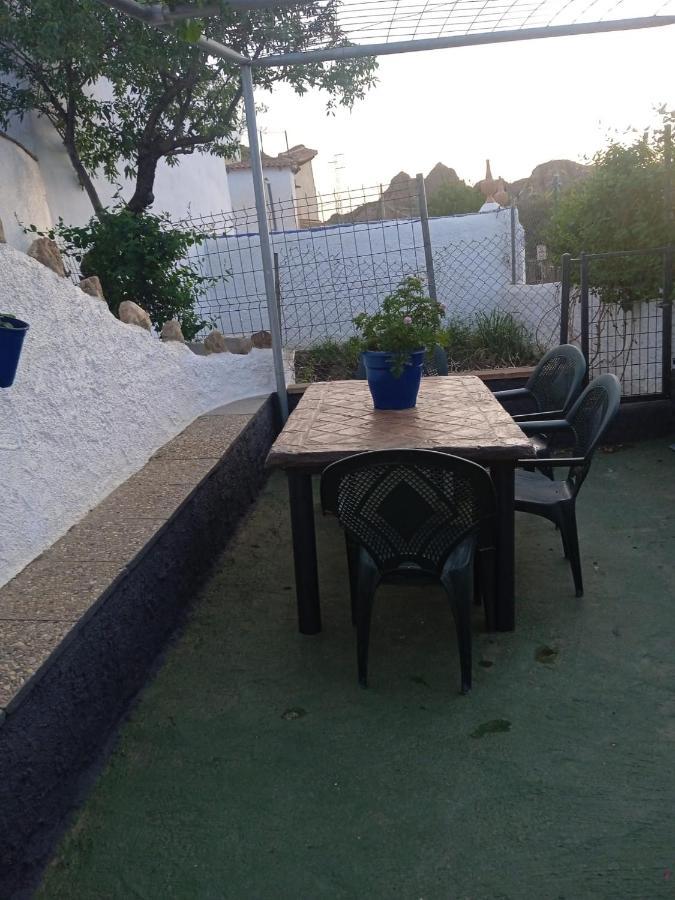 Villa La Cueva De Guadix Extérieur photo